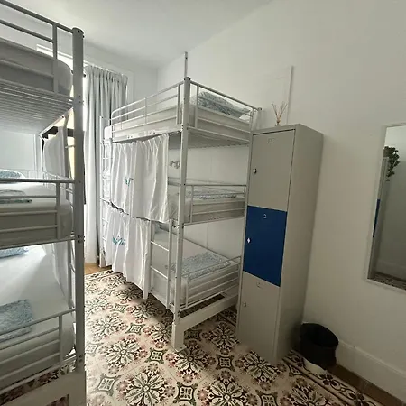 Hostal La Isleta Nest *