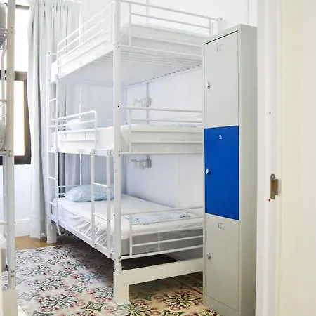 La Isleta Nest Hostel *