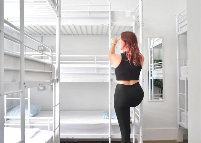 La Isleta Nest Hostel *